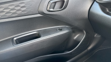 Hyundai i10 1.0 Advance 5dr Petrol Hatchback